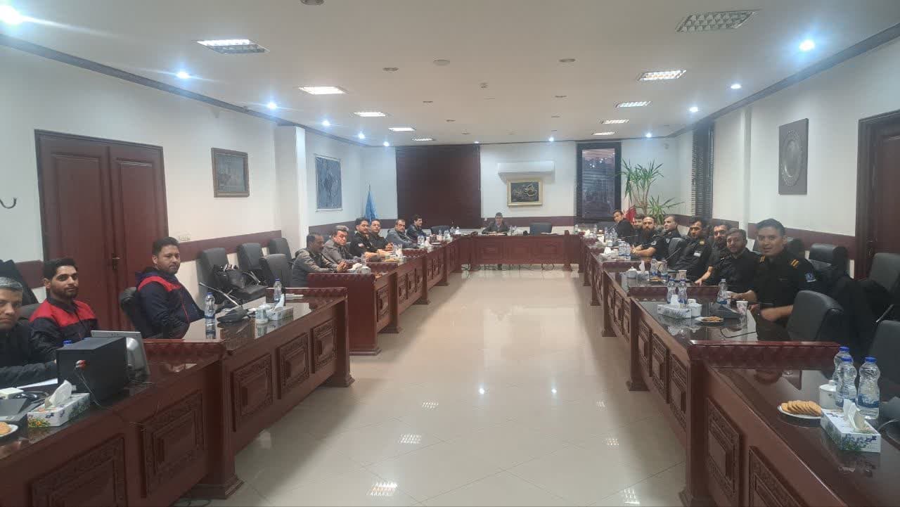 آموزش ضمن خدمت پلیس یاران الکترواستیل
