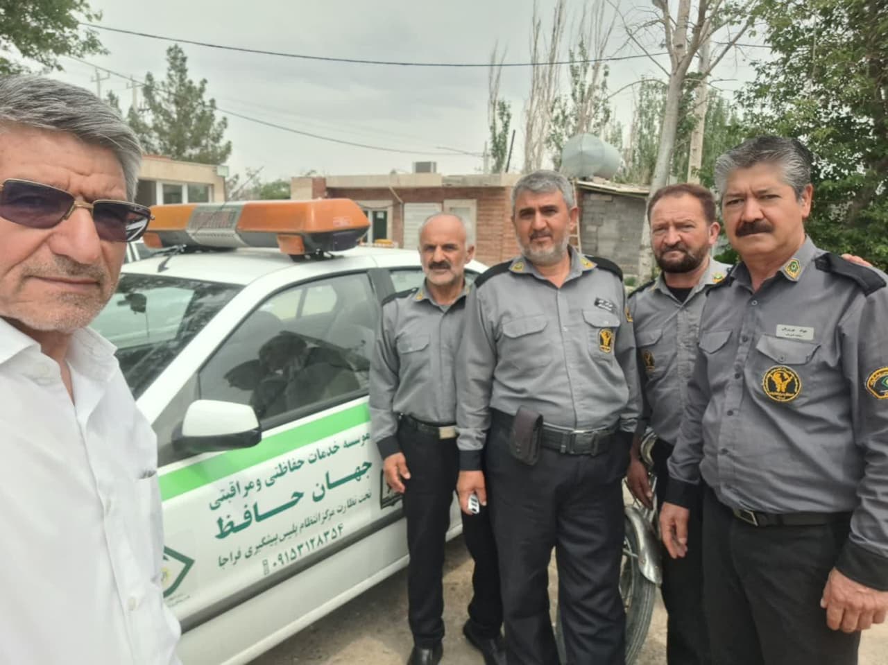 جلسه آموزش فصلی پلیس یاران مجتمع ویلایی باغ سیب